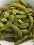 Món ăn vặt tốt cho sức khoẻ: đậu nành lông (edamame) luộc