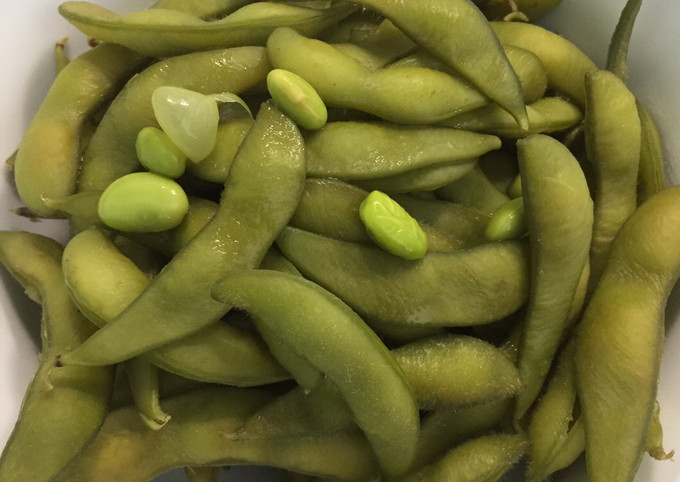 So sánh với các loại đậu khác: đậu đen rang, đậu đen – gạo lứt rang