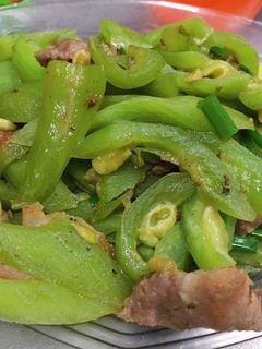 Hình của món Mướp ngọt xào thịt.