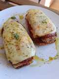 Milhojas de Milanesas de Berenjena con Pimientos del Piquillo