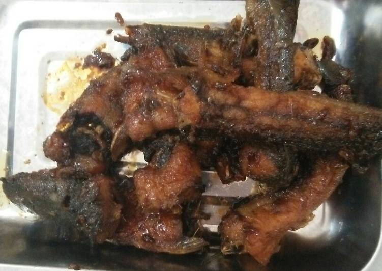 Bagaimana Membuat Lele bumbu bakar Anti Gagal