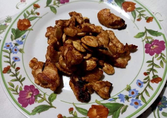 Pollo alle mandorle