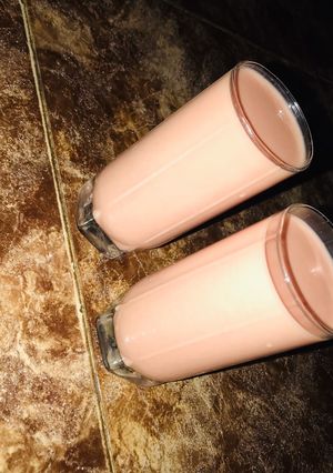 A picture of Watermelon milkshake😋.