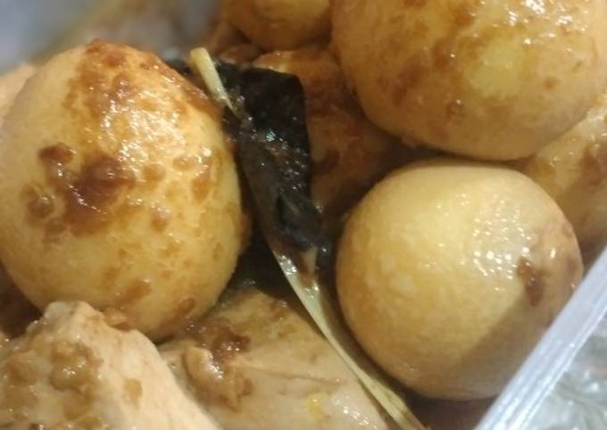 Resep Semur Telor Tahu Simple Oleh Mamah Kaysa And Aisha Cookpad