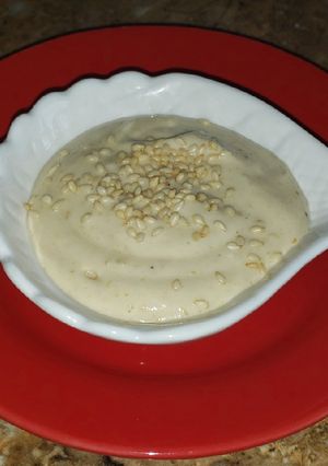 Una foto de Salsa de yogurt y tahini