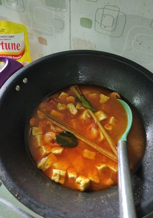 Foto resep Tomyam UHU (Udang Tahu) simple