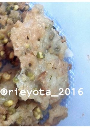 Foto resep Rempeyek / peyek kacang ijo