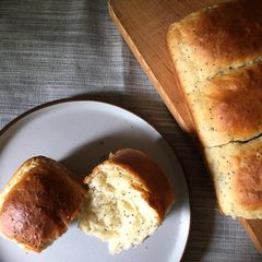 Hokkaido milk bread A picture of Hokkaido milk bread.