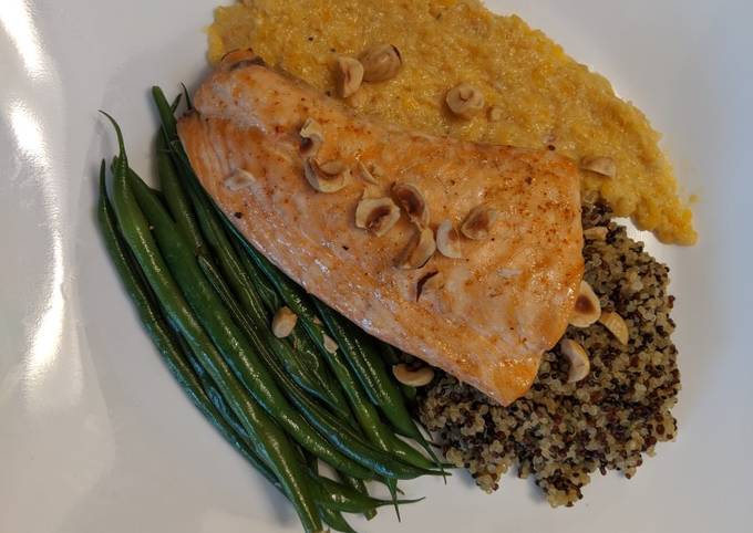 Step-by-Step Guide to Prepare Speedy Salmon With Apricot and Fennel Tapenade