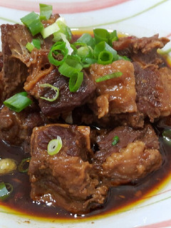 A picture of Electric Cooker Braised Beef Brisket and Beef Noodle Soup.