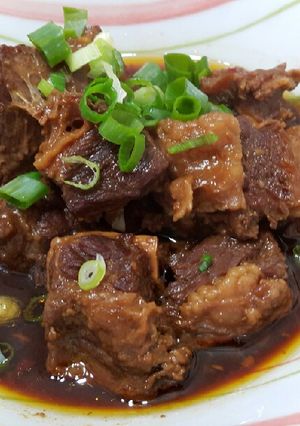A picture of Electric Cooker Braised Beef Brisket and Beef Noodle Soup.