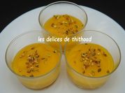 Une photo de compote pomme mangue