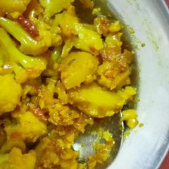 A picture of Aloo gobhi ki sabji.