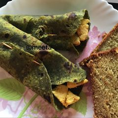 A picture of Healty Palak wraps with Paneer Stuffing.