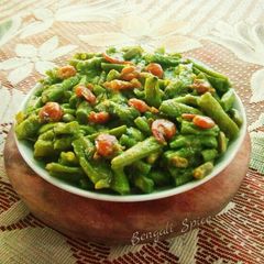 A picture of Shrimp with Green Beans Stir Fry.