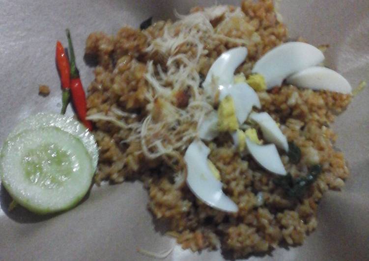 Resep Nasi Goreng Minimalis yang Lezat