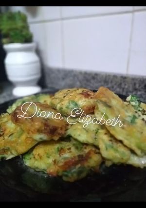 Una foto de Buñuelos de acelga👩🏼‍🍳