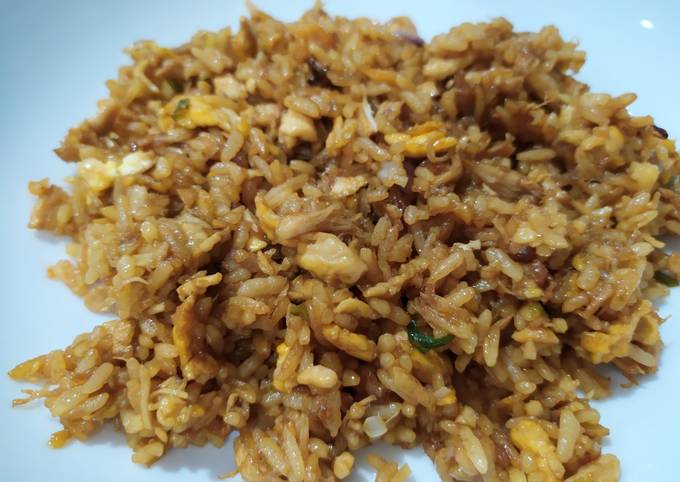 Nasi goreng simpel dan enak