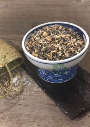 Hình của món Muối vừng rong biển - gia vị rắc cơm kiểu Nhật.
