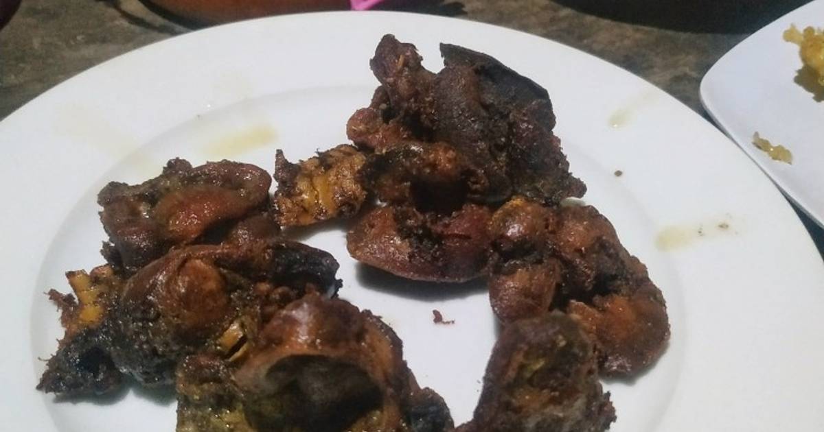 Resep Hati ampela goreng sambal lalapan oleh Saluna Mahira - Cookpad