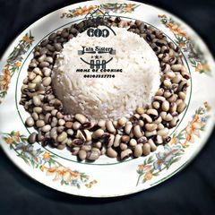 A picture of Shinkafa da wake.