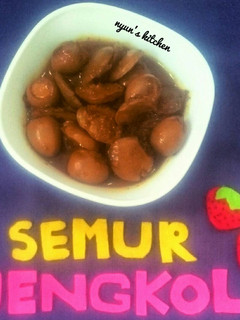 Foto resep Semur Jengkol Telur Puyuh