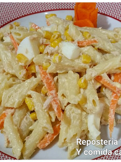 Una foto de Macarrones con queso philadelphia