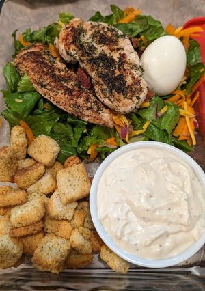 A picture of High-Protein Salad.