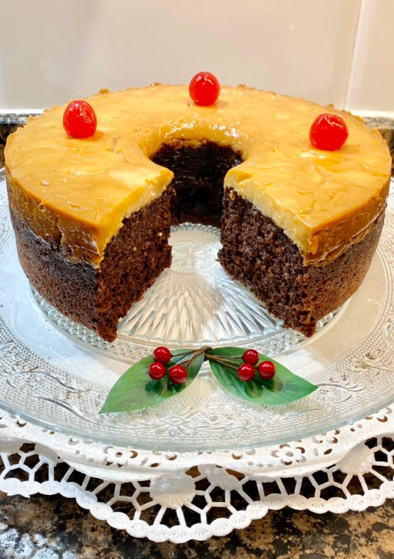 Una foto de Pastel de leche condensada y chocolate