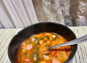 Una foto de Frijoles charros 🤠