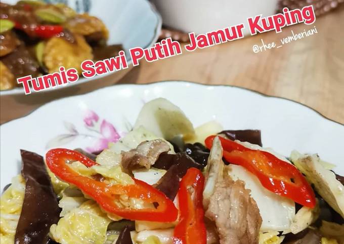 Cah Pecay Lember (Tumis Sawi Putih Jamur Kuping)