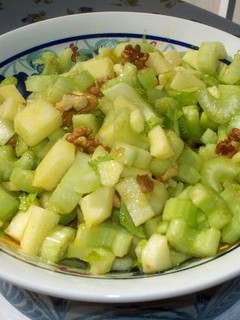 Una foto de Ensalada de apio y manzana