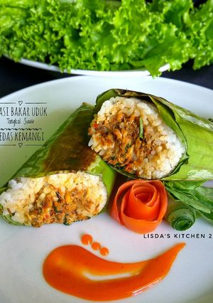 Foto resep Nasi Bakar Uduk Tongkol Suwir Pedas Kemangi