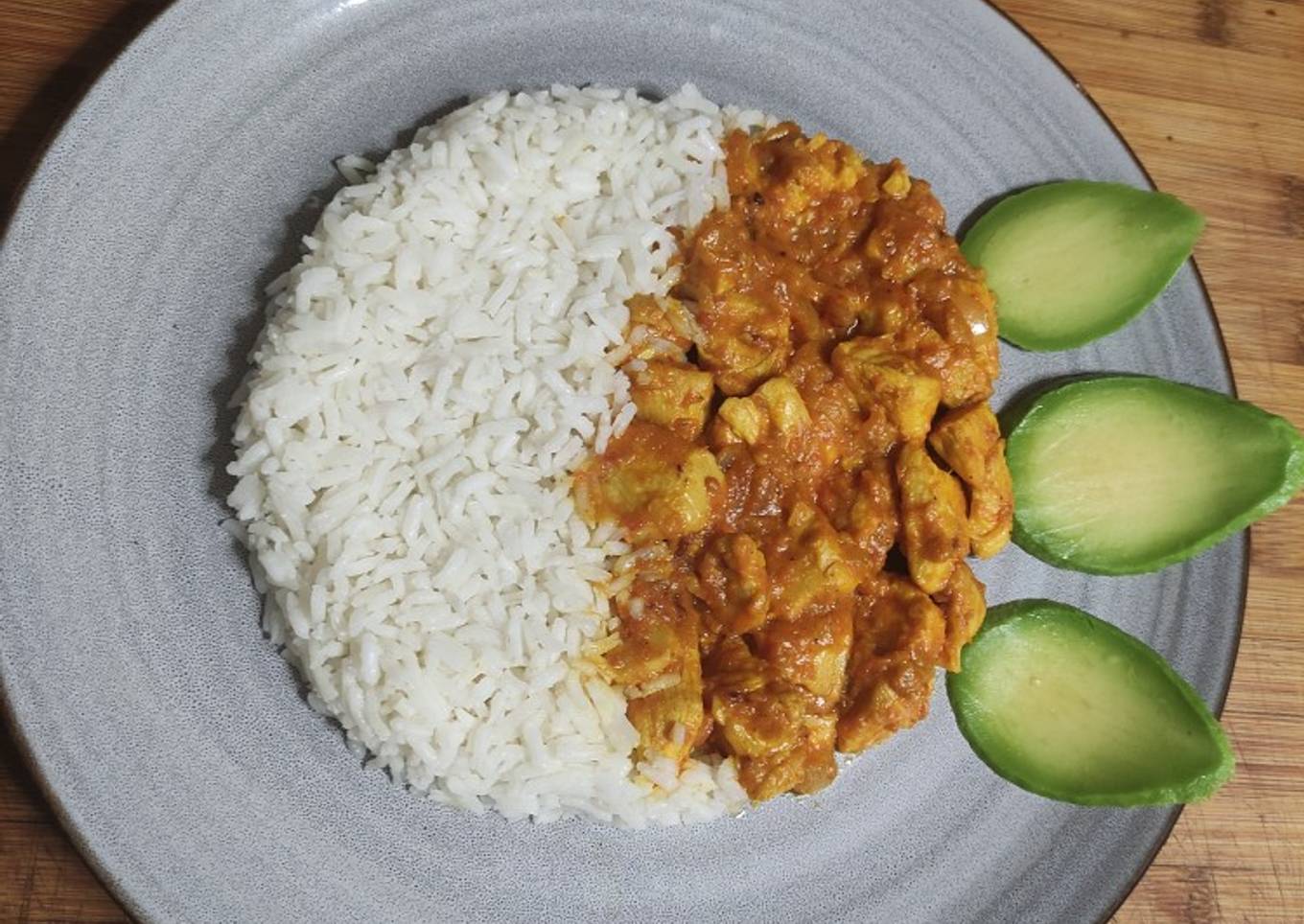 Akoho sy voanio "pollo con leche de coco" 🥥