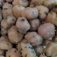 รูปของ Cilok/Boci lembut kenyal isi tetelan