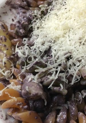 Una foto de Fusilli a la crema de olivas