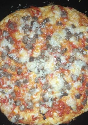 A picture of Beef pizza.