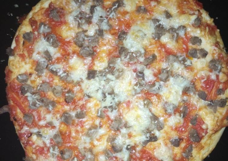 Beef pizza