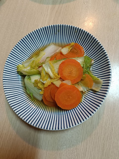 醬燒紅蘿蔔娃娃菜 的食譜成品照片