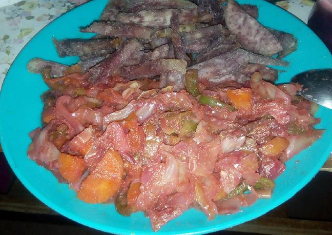 Simple Way to Make Speedy Borscht A La Grace With Deep Fried Arrowroot