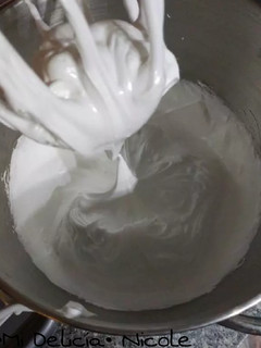 Una foto de •Merengue Suizo•
