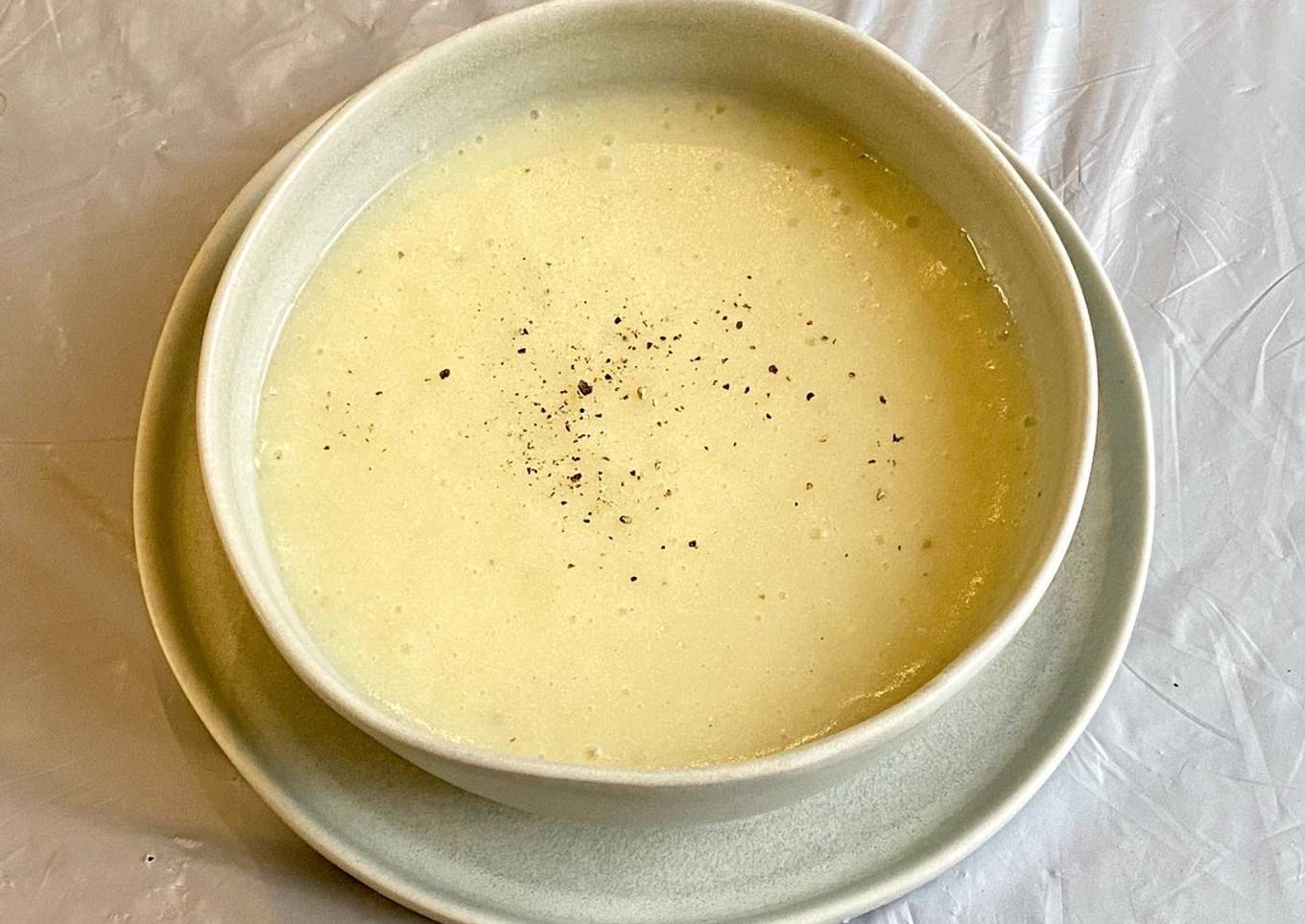 Potato and marrow soup