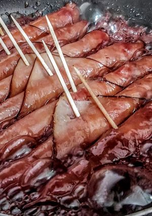 Una foto de ROLLITOS De Jamón🥩Dulce al Manischewitz...!