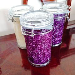 A picture of Sauerkraut.