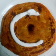 Mayonnaise roti A picture of Mayonnaise roti.