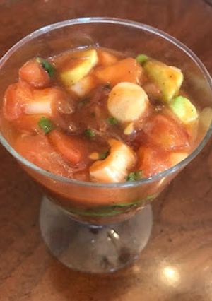 Una foto de Cocktail de palmitos