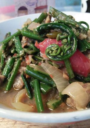 Foto resep Tumis Pakis