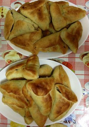 صورة لوصفة طريقة مثلاثات سبانخ ومثلاثات الريانه بتشهي 👌🏻😋