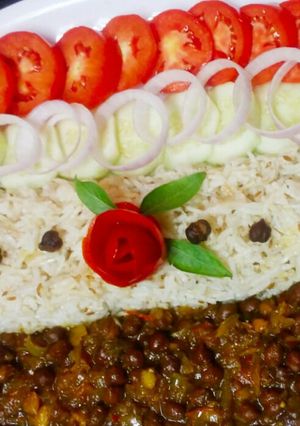 A picture of Rice with black chana.