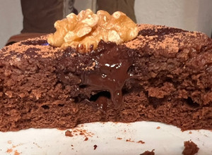 Una foto de TORTA de CHOCOLATE en taza sin gluten (muy fácil)